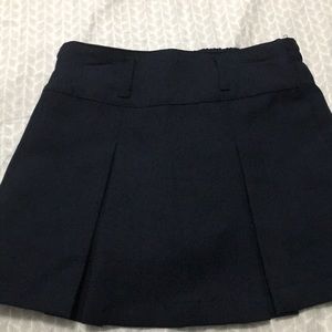 Nautica navy 2 pleat skort school uniform size 4